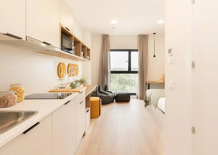 Hostal Canvas Llac *