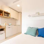 Hostel Canvas Llac